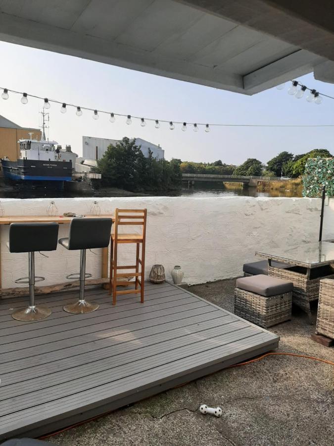 Stunning Riverside Town House With Views Ayrshire เกอร์แวน ภายนอก รูปภาพ