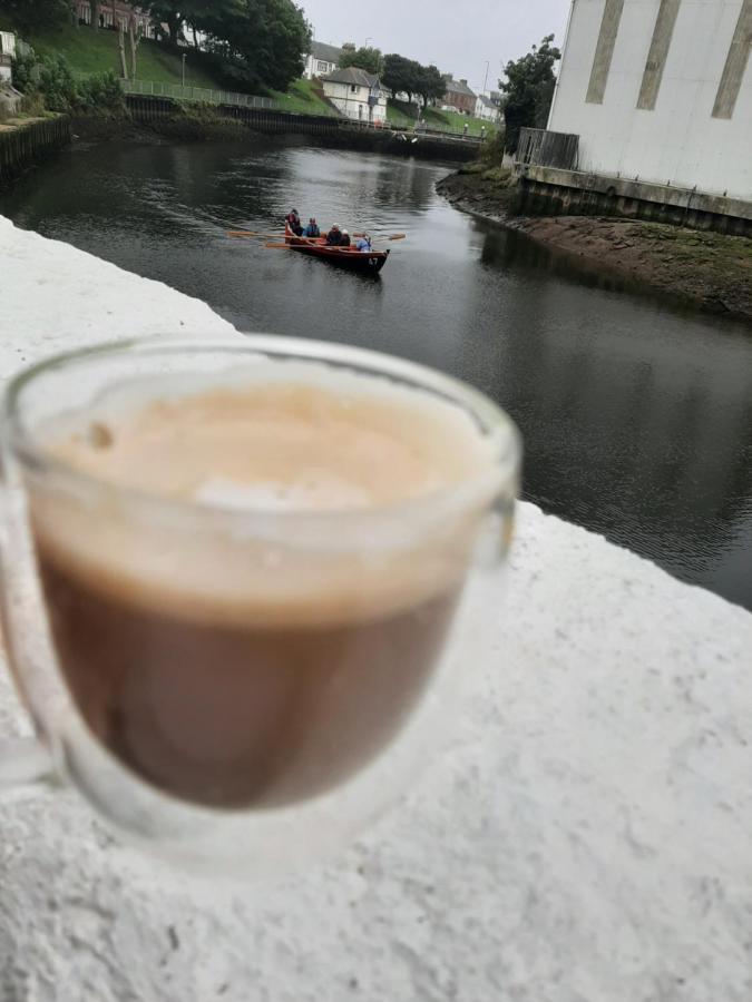 Stunning Riverside Town House With Views Ayrshire เกอร์แวน ภายนอก รูปภาพ
