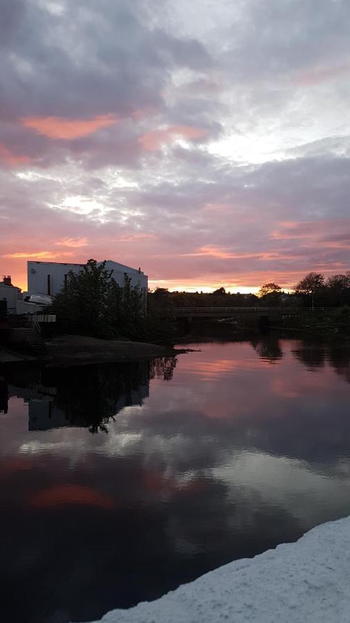 Stunning Riverside Town House With Views Ayrshire เกอร์แวน ภายนอก รูปภาพ