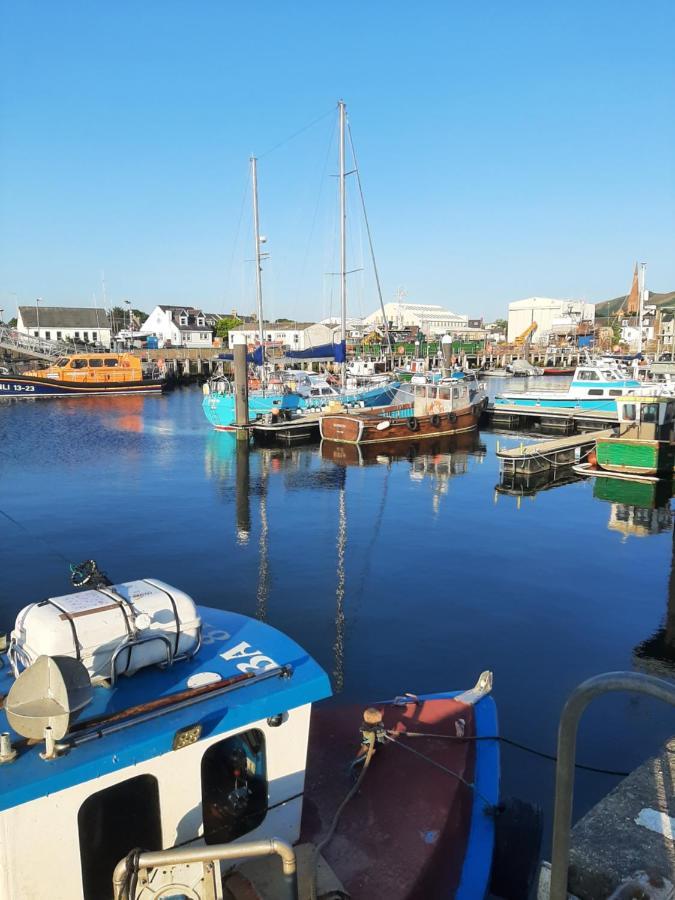 Stunning Riverside Town House With Views Ayrshire เกอร์แวน ภายนอก รูปภาพ