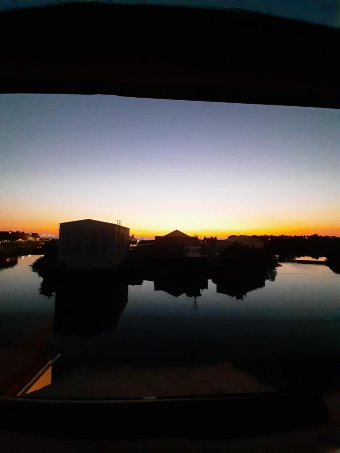 Stunning Riverside Town House With Views Ayrshire เกอร์แวน ภายนอก รูปภาพ
